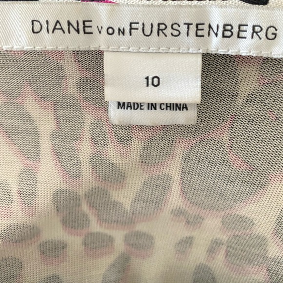 LIKE NEW! Diane Von Furstenberg DVF Oblixe cheetah faux wrap sleeveless dress 10 - Picture 13 of 17